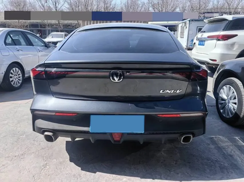2023 ChangAn UNI-V 1.5T 188HP L4 7DCT,autocango,china used car exporter,china ev exporter,chinese used car exporter,chinese used ev exporter