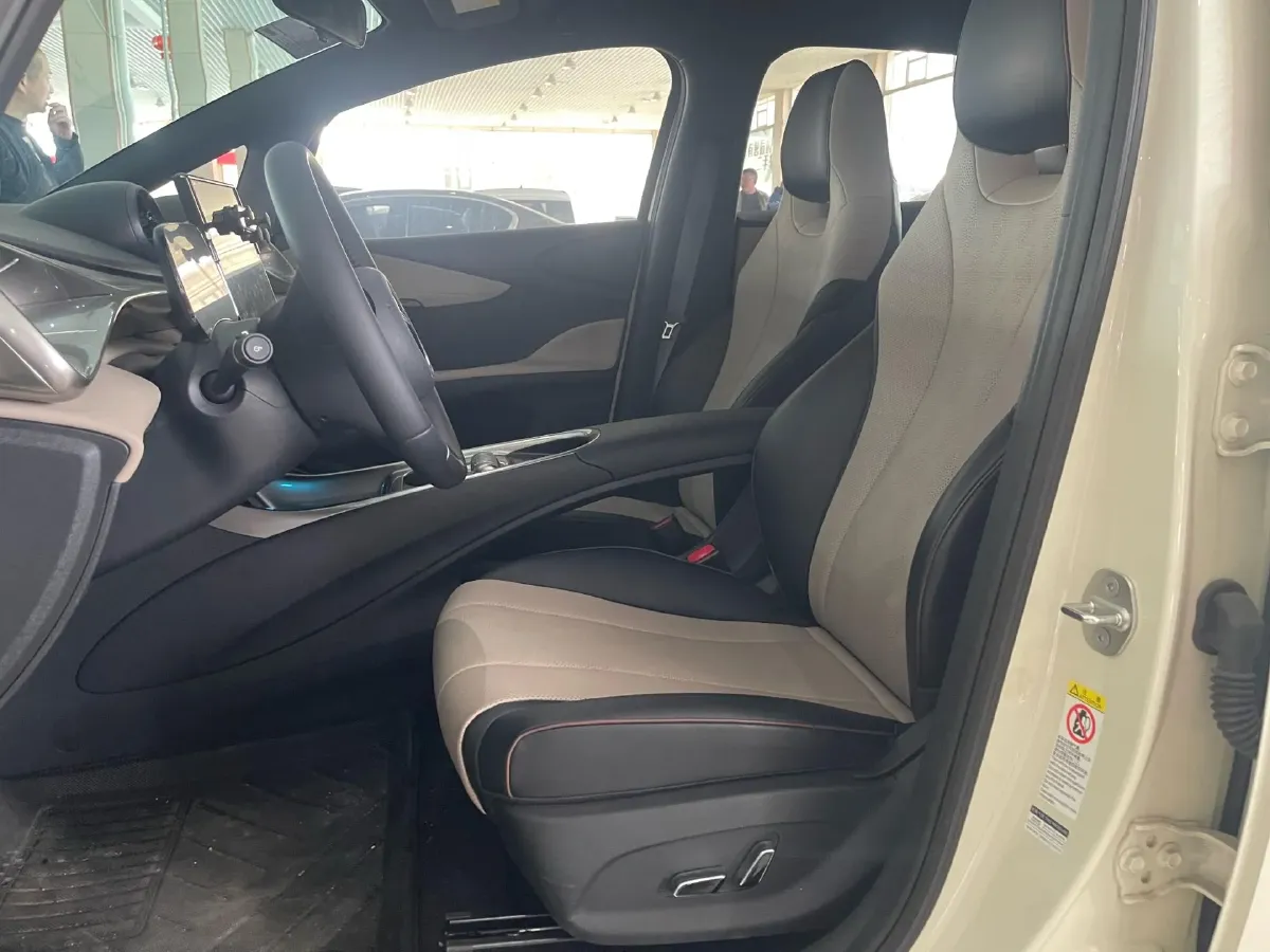 2023 BYD Dolphin BEV 44.928KWH,autocango,china used car exporter,china ev exporter,chinese used car exporter,chinese used ev exporter