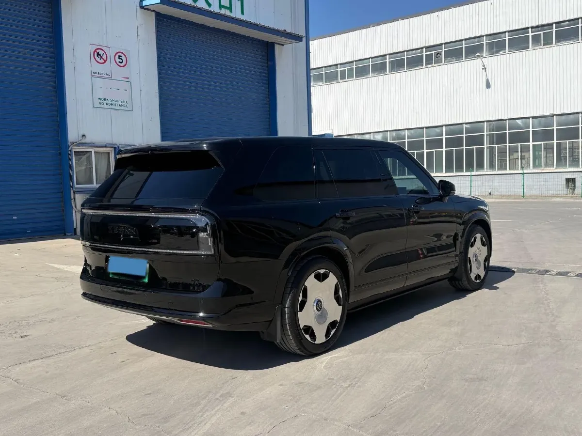 2025 Zeekr 9X 2.0T 279HP L4 1DHT PHEV,autocango,china used car exporter,china ev exporter,chinese used car exporter,chinese used ev exporter
