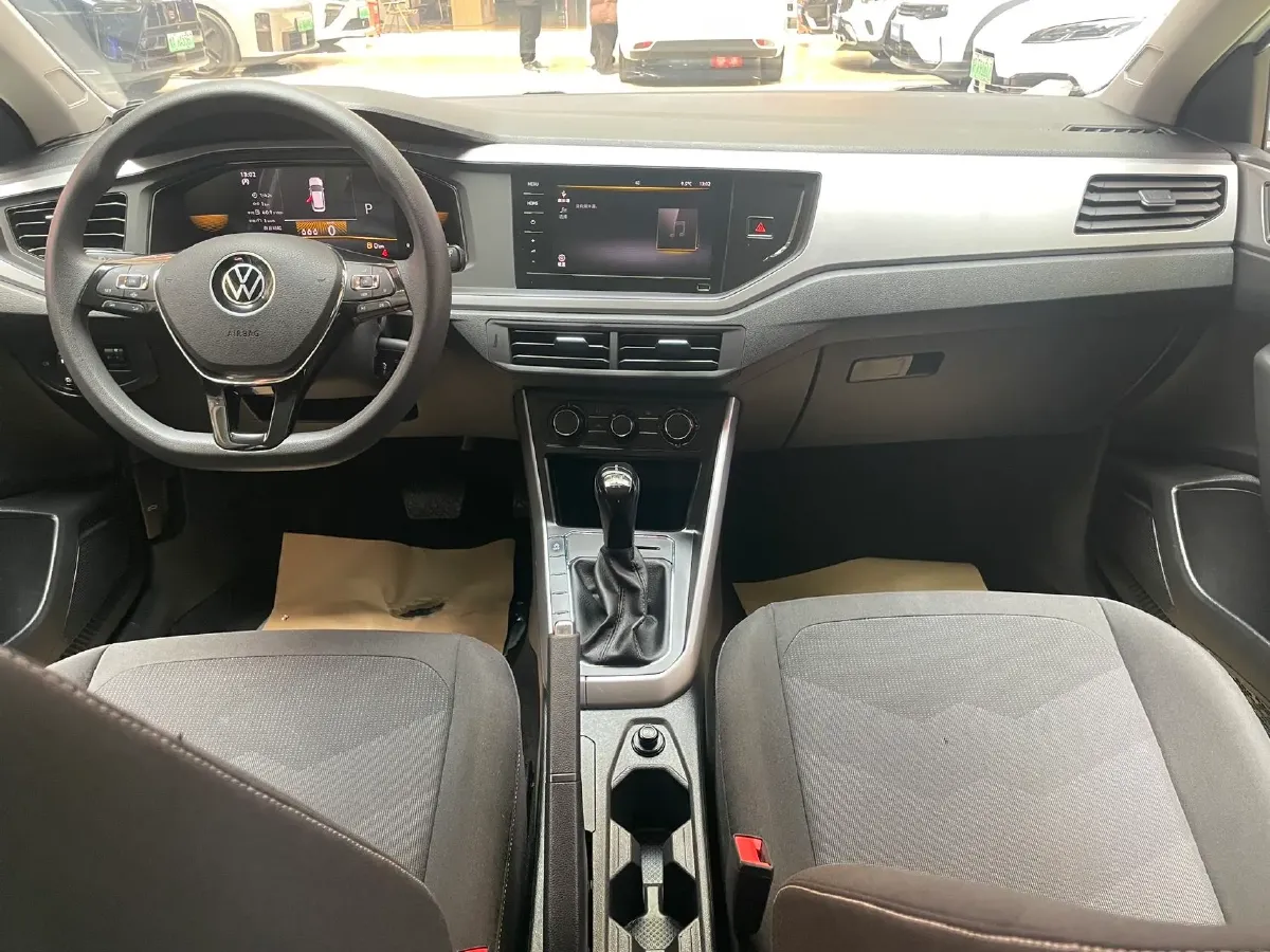 2023 Volkswagen Polo 1.5L 110HP L4 6AT,autocango,china used car exporter,china ev exporter,chinese used car exporter,chinese used ev exporter