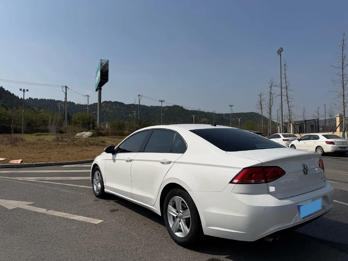 2018 Volkswagen Lamando 1.4T 131HP L4 7DCT,autocango,china used car exporter,china ev exporter,chinese used car exporter,chinese used ev exporter