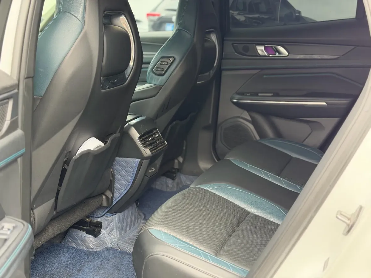 2020 LYNK&CO 05 2.0T 254HP L4 8AT,autocango,china used car exporter,china ev exporter,chinese used car exporter,chinese used ev exporter