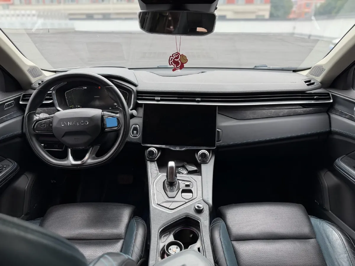 2020 LYNK&CO 05 2.0T 254HP L4 8AT,autocango,china used car exporter,china ev exporter,chinese used car exporter,chinese used ev exporter