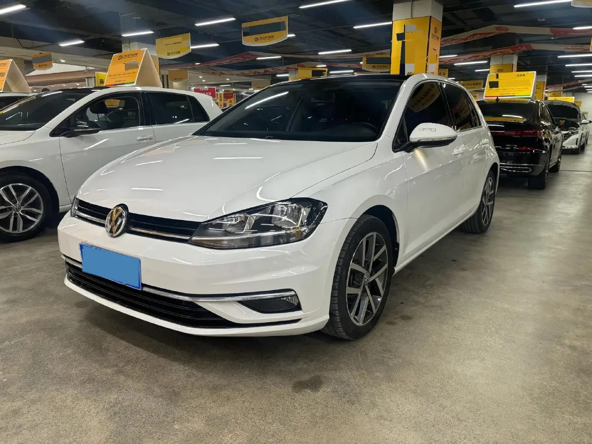 2019 Brilliance Auto V7 1.8T 231HP L4 7DCT,autocango,china used car exporter,china ev exporter,chinese used car exporter,chinese used ev exporter