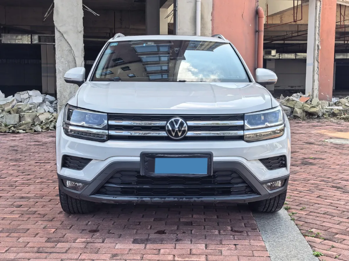 2021 Volkswagen Tharu 1.4T 150HP L4 7DCT,autocango,china used car exporter,china ev exporter,chinese used car exporter,chinese used ev exporter