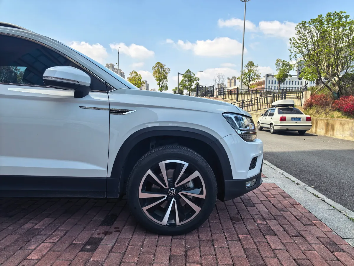 2021 Volkswagen Tharu 1.4T 150HP L4 7DCT,autocango,china used car exporter,china ev exporter,chinese used car exporter,chinese used ev exporter