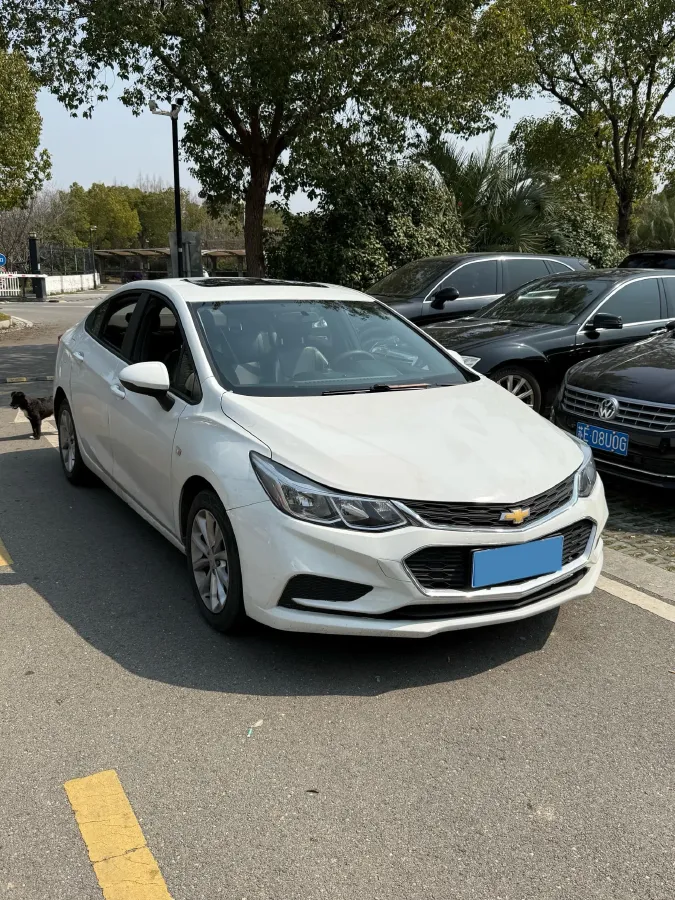 2018 Chevrolet Cruze 1.5L 114HP L4 6AT,autocango,china used car exporter,china ev exporter,chinese used car exporter,chinese used ev exporter