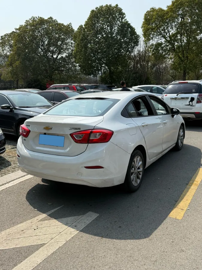 2018 Chevrolet Cruze 1.5L 114HP L4 6AT,autocango,china used car exporter,china ev exporter,chinese used car exporter,chinese used ev exporter