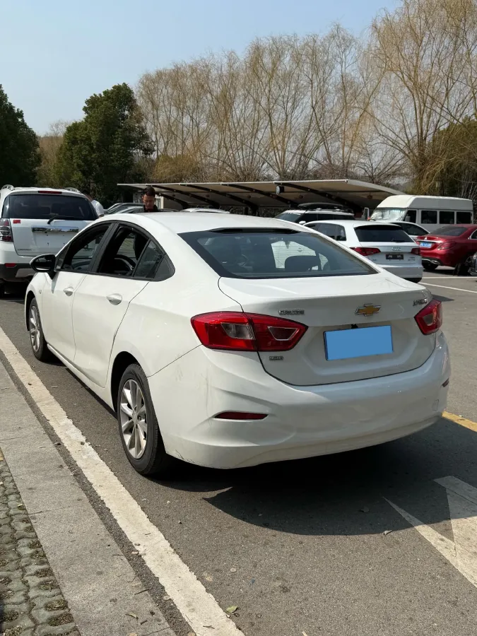 2018 Chevrolet Cruze 1.5L 114HP L4 6AT,autocango,china used car exporter,china ev exporter,chinese used car exporter,chinese used ev exporter