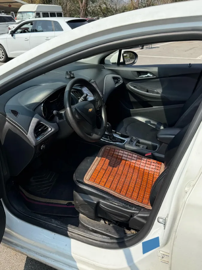 2018 Chevrolet Cruze 1.5L 114HP L4 6AT,autocango,china used car exporter,china ev exporter,chinese used car exporter,chinese used ev exporter