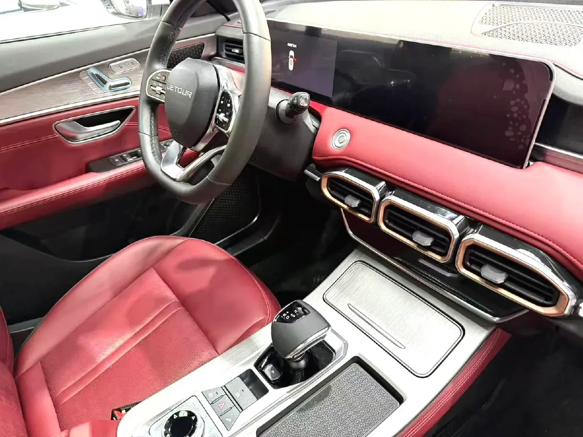 2025 Jetour X70 Plus 1.5T 156HP L4 6DCT,autocango,china used car exporter,china ev exporter,chinese used car exporter,chinese used ev exporter