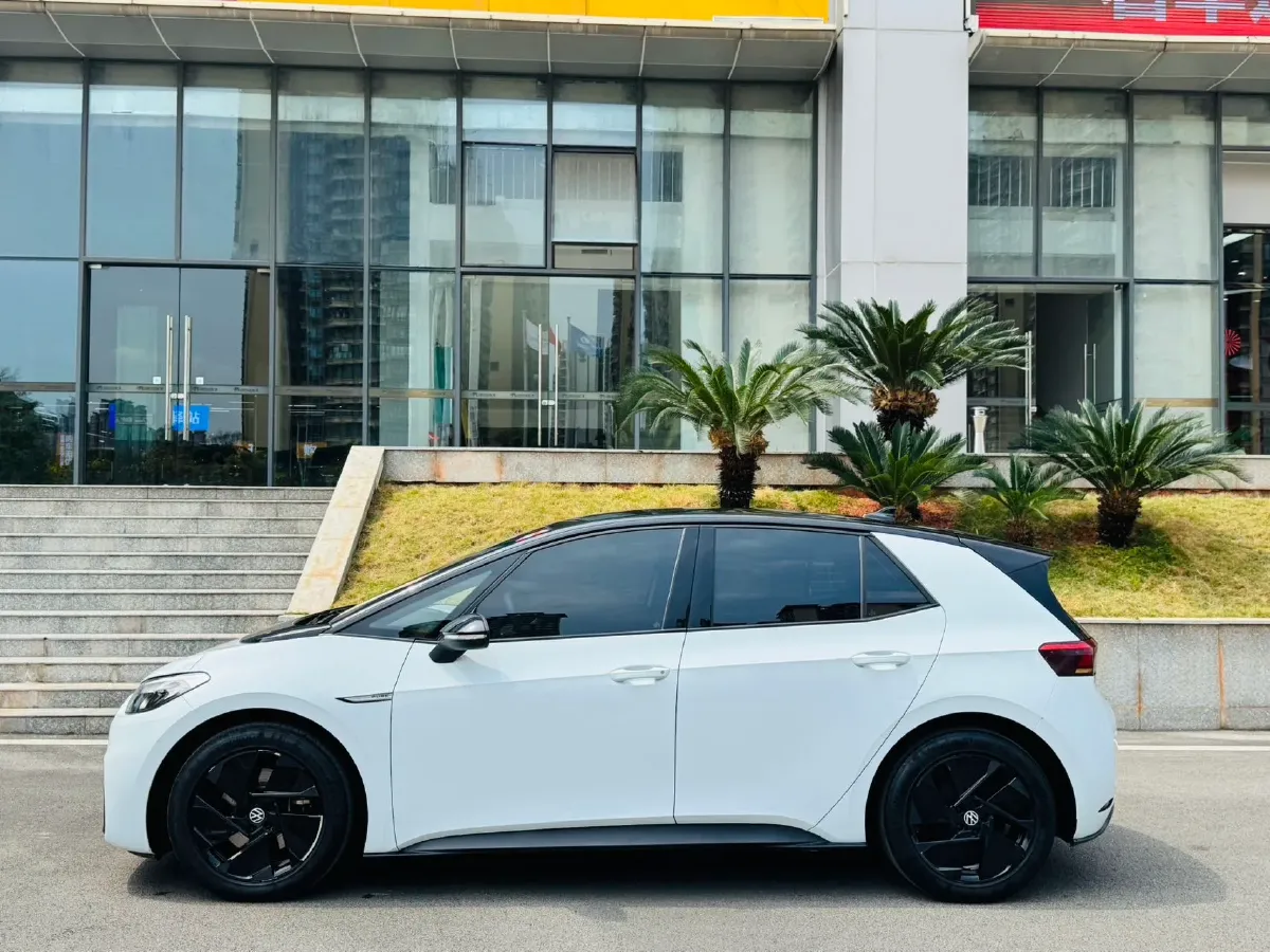 2022 Volkswagen ID.3 BEV 57.3KWH,autocango,china used car exporter,china ev exporter,chinese used car exporter,chinese used ev exporter