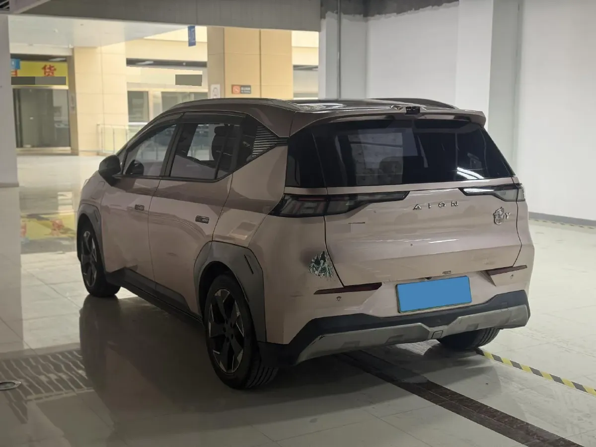 2022 Geely Okavango 1.8T 184HP L4 7DCT,autocango,china used car exporter,china ev exporter,chinese used car exporter,chinese used ev exporter