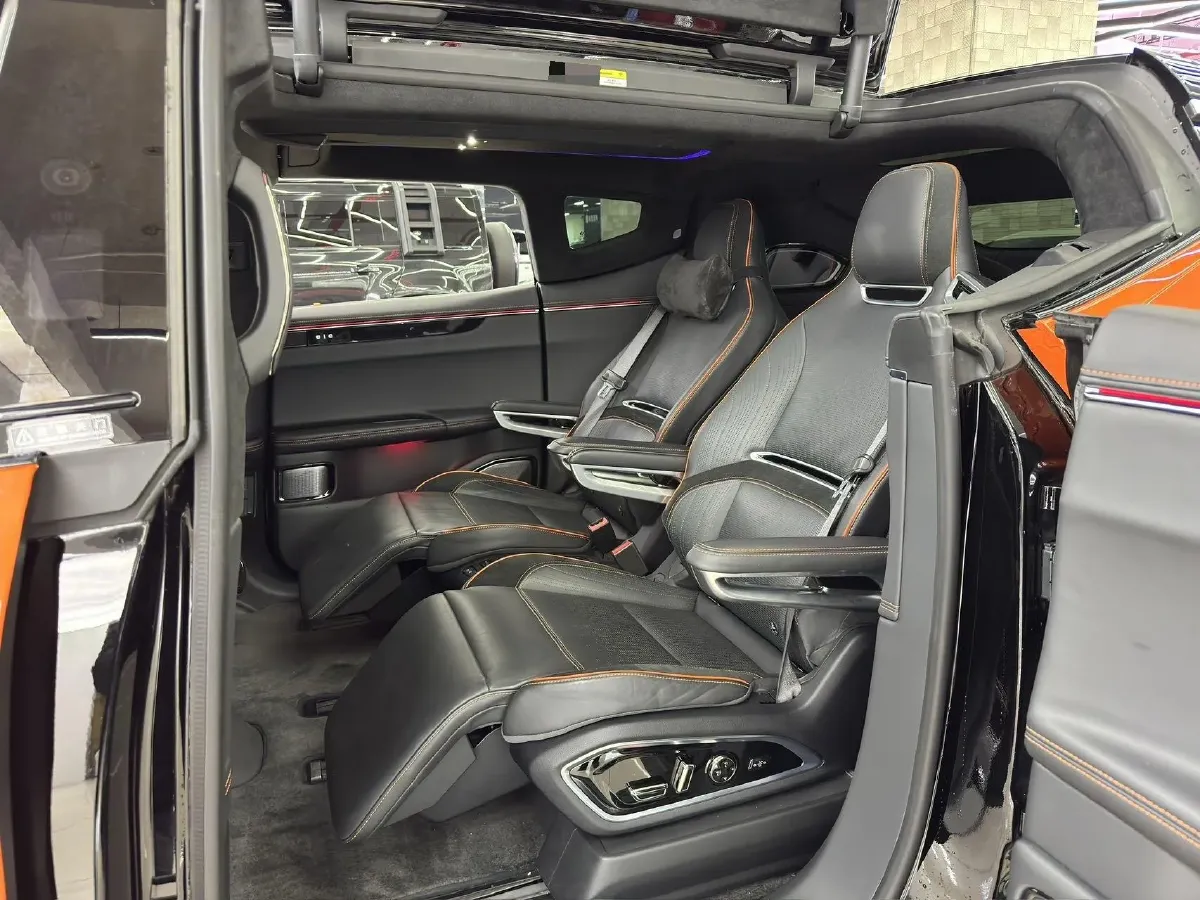 2021 HiPhi X BEV 97KWH,autocango,china used car exporter,china ev exporter,chinese used car exporter,chinese used ev exporter