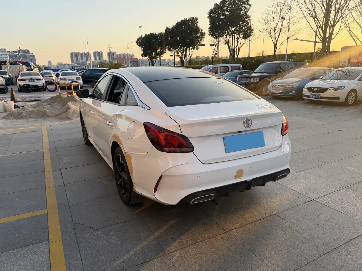 2021 MG 5 1.5T 173HP L4 7DCT,autocango,china used car exporter,china ev exporter,chinese used car exporter,chinese used ev exporter