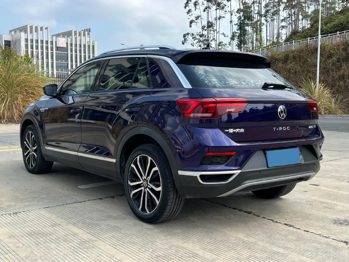 2021 Volkswagen T-Roc 1.4T 150HP L4 7DCT,autocango,china used car exporter,china ev exporter,chinese used car exporter,chinese used ev exporter