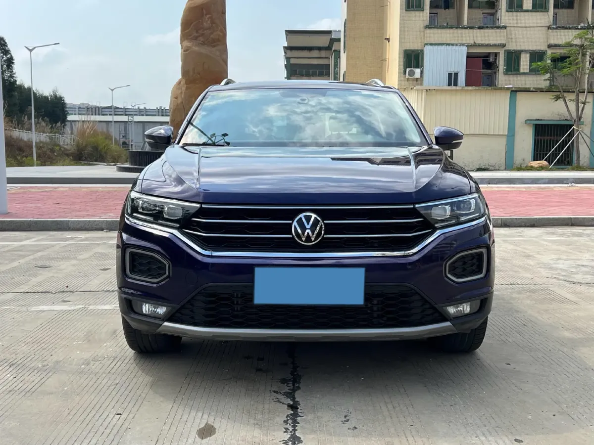 2021 Volkswagen T-Roc 1.4T 150HP L4 7DCT,autocango,china used car exporter,china ev exporter,chinese used car exporter,chinese used ev exporter