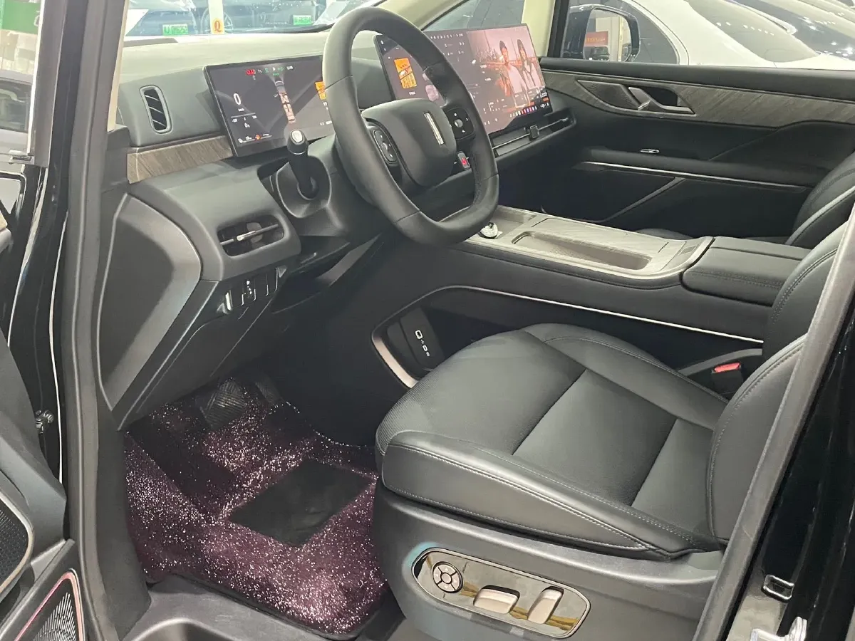 2025 WEY HighMountain 1.5T 170HP L4 4DHT PHEV,autocango,china used car exporter,china ev exporter,chinese used car exporter,chinese used ev exporter