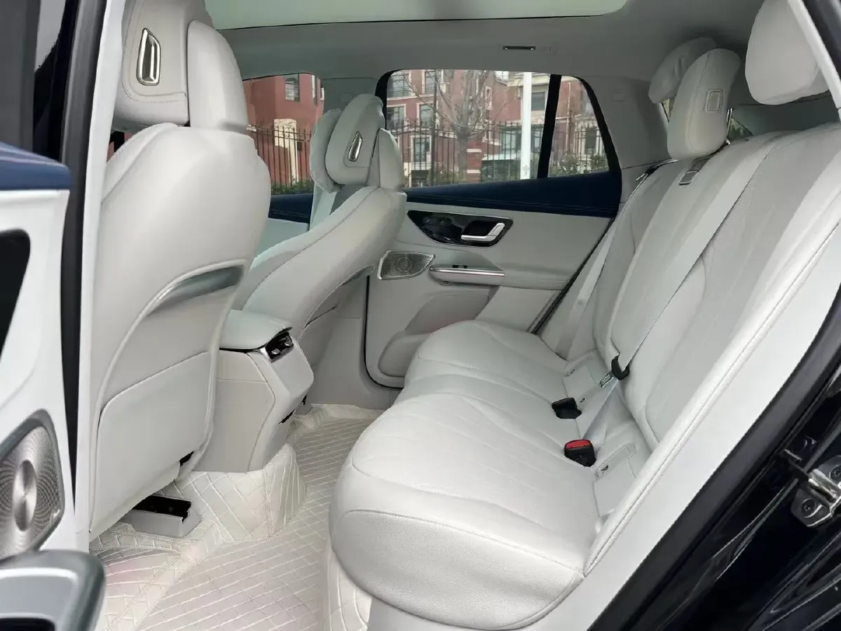 2023 Mercedes-Benz EQE SUV BEV 96.1KWH,autocango,china used car exporter,china ev exporter,chinese used car exporter,chinese used ev exporter