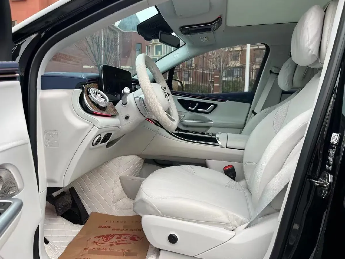 2023 Mercedes-Benz EQE SUV BEV 96.1KWH,autocango,china used car exporter,china ev exporter,chinese used car exporter,chinese used ev exporter