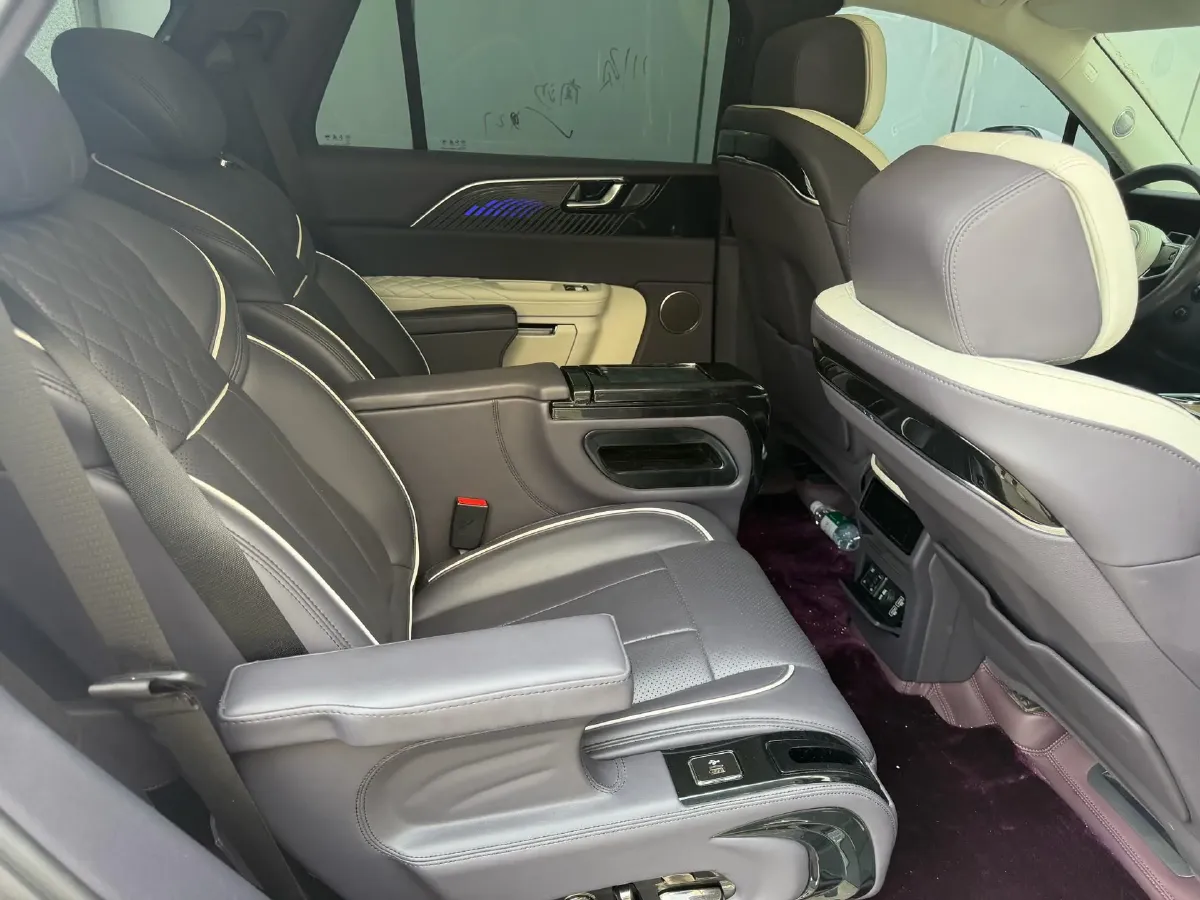 2022 HongQi E-HS9 BEV 120KWH,autocango,china used car exporter,china ev exporter,chinese used car exporter,chinese used ev exporter