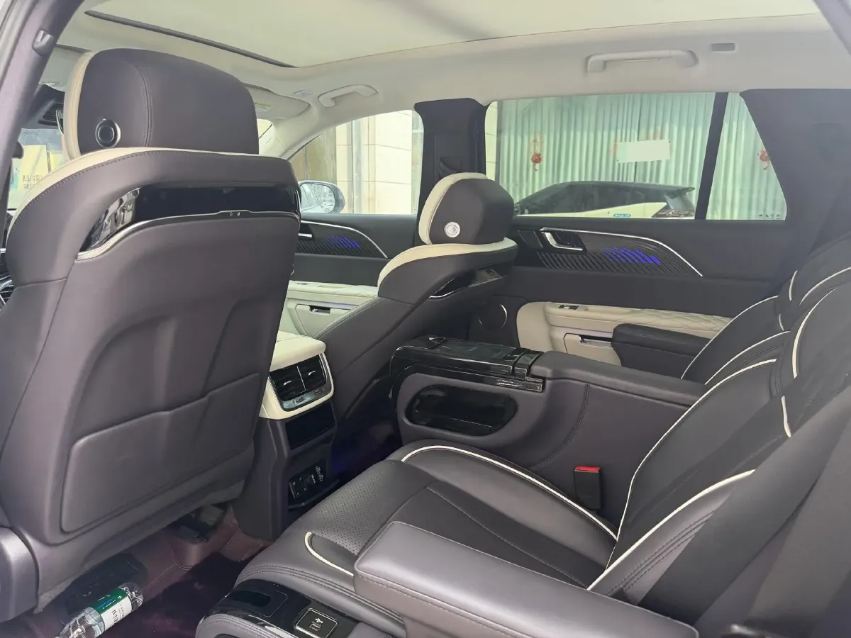 2022 HongQi E-HS9 BEV 120KWH,autocango,china used car exporter,china ev exporter,chinese used car exporter,chinese used ev exporter