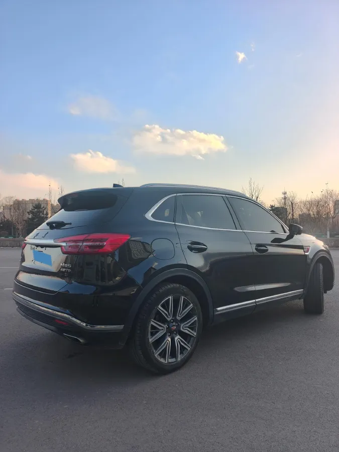 2022 HongQi HS5 2.0T 224HP L4 6AT,autocango,china used car exporter,china ev exporter,chinese used car exporter,chinese used ev exporter