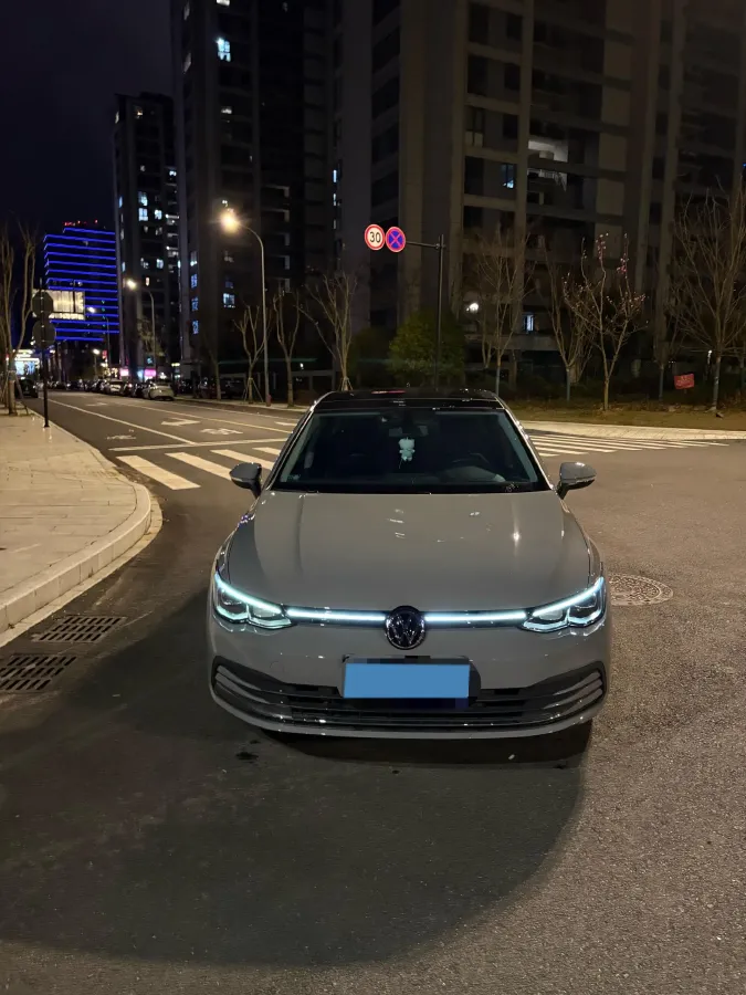 2024 Volkswagen Golf 1.4T 150HP L4 7DCT,autocango,china used car exporter,china ev exporter,chinese used car exporter,chinese used ev exporter