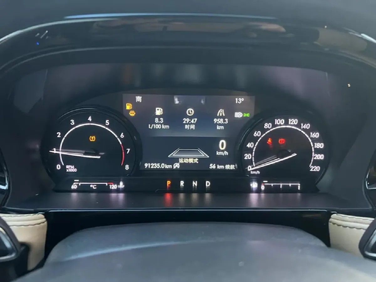 2021 Lincoln Corsair 2.0T 245HP L4 8AT,autocango,china used car exporter,china ev exporter,chinese used car exporter,chinese used ev exporter