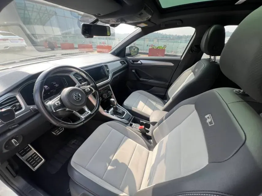 2019 Volkswagen T-Roc 1.4T 150HP L4 7DCT,autocango,china used car exporter,china ev exporter,chinese used car exporter,chinese used ev exporter