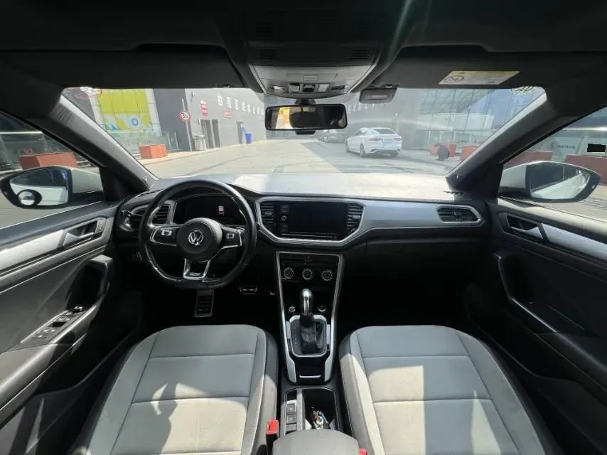 2019 Volkswagen T-Roc 1.4T 150HP L4 7DCT,autocango,china used car exporter,china ev exporter,chinese used car exporter,chinese used ev exporter
