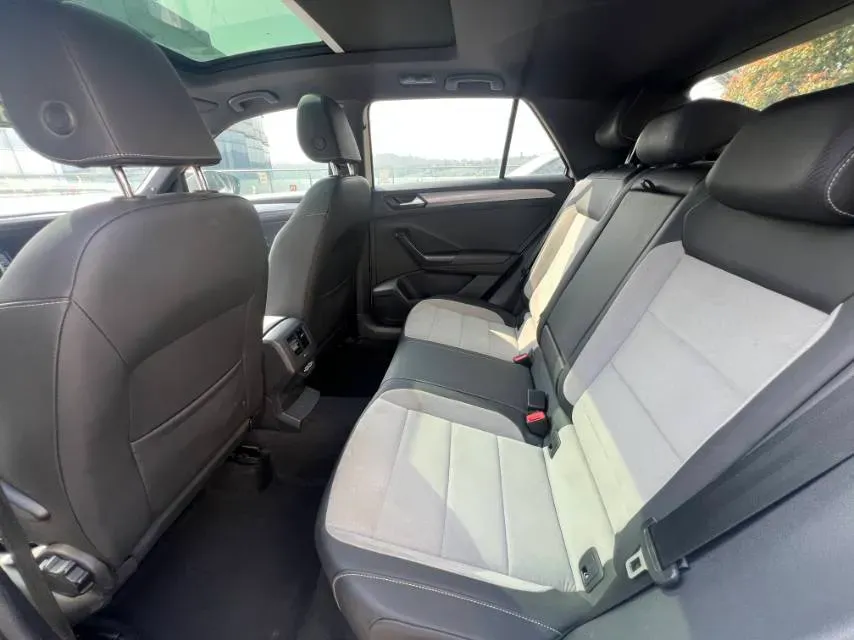 2019 Volkswagen T-Roc 1.4T 150HP L4 7DCT,autocango,china used car exporter,china ev exporter,chinese used car exporter,chinese used ev exporter