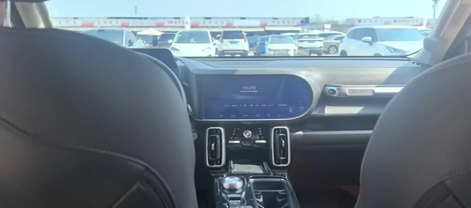 2022 Haval Dargo 2.0T 211HP L4 7DCT,autocango,china used car exporter,china ev exporter,chinese used car exporter,chinese used ev exporter