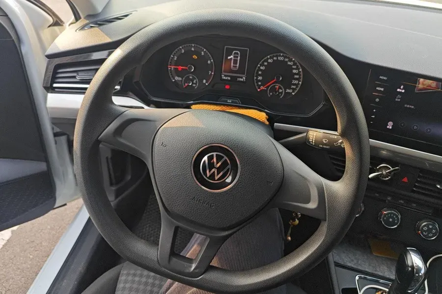 2021 Volkswagen Bora 1.5L 113HP L4 6AT,autocango,china used car exporter,china ev exporter,chinese used car exporter,chinese used ev exporter