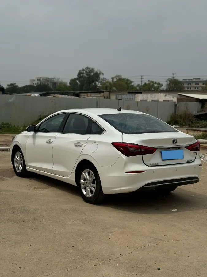 2020 ChangAn Eado 1.6L 128HP L4 6AT,autocango,china used car exporter,china ev exporter,chinese used car exporter,chinese used ev exporter