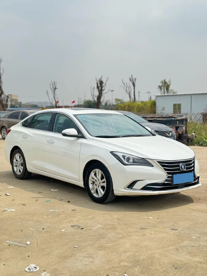 2020 ChangAn Eado 1.6L 128HP L4 6AT,autocango,china used car exporter,china ev exporter,chinese used car exporter,chinese used ev exporter
