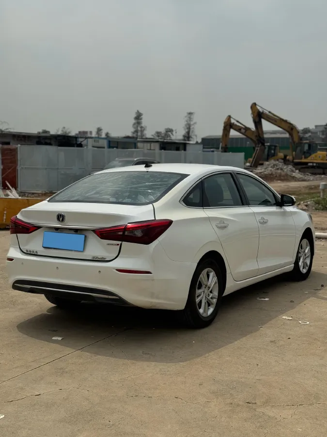 2020 ChangAn Eado 1.6L 128HP L4 6AT,autocango,china used car exporter,china ev exporter,chinese used car exporter,chinese used ev exporter