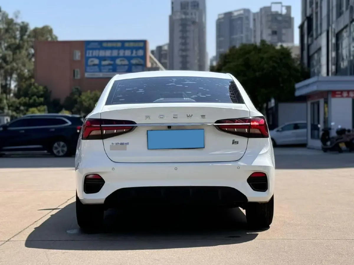 2021 Roewe i5 1.5L 120HP L4 CVT,autocango,china used car exporter,china ev exporter,chinese used car exporter,chinese used ev exporter