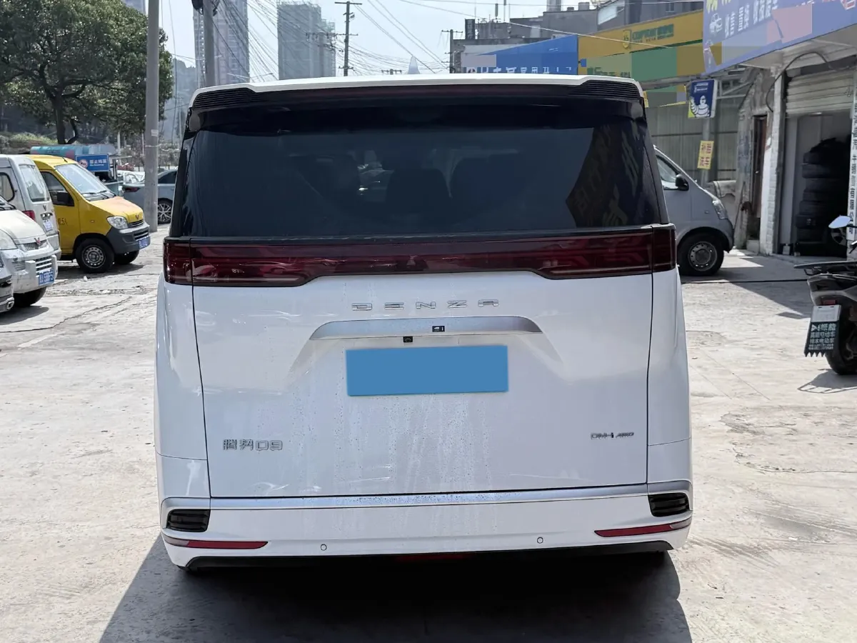 2024 Denza D9 1.5T 139HP L4 E-CVT PHEV 40KWH,autocango,china used car exporter,china ev exporter,chinese used car exporter,chinese used ev exporter