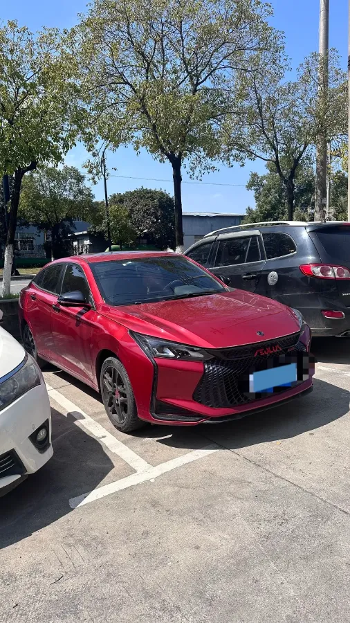 2021 DongFeng Aeolus YiXuan 1.5T 150HP L4 6DCT,autocango,china used car exporter,china ev exporter,chinese used car exporter,chinese used ev exporter