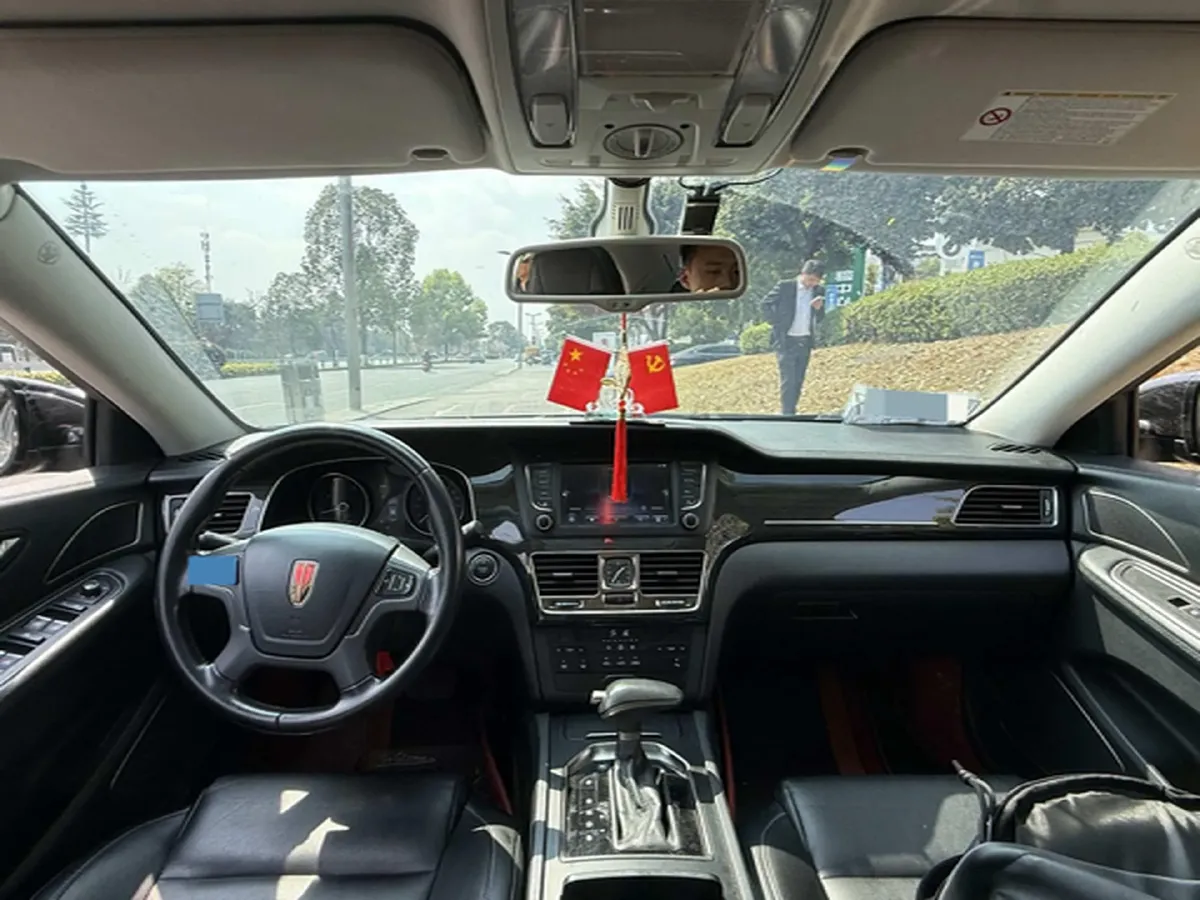 2019 HongQi H7 1.8T 188HP L4 6AT,autocango,china used car exporter,china ev exporter,chinese used car exporter,chinese used ev exporter