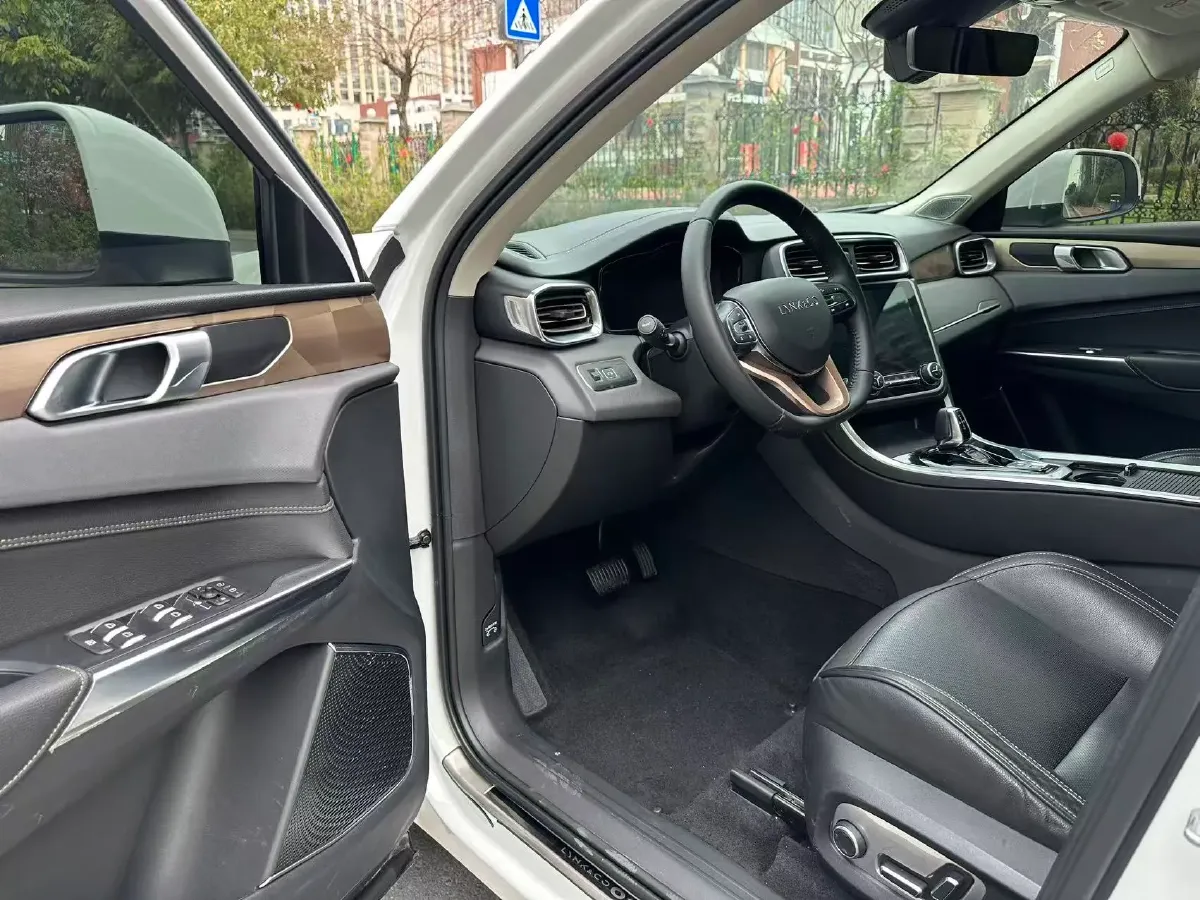 2017 Foton Tunland 2.8T 177HP L4 6AT,autocango,china used car exporter,china ev exporter,chinese used car exporter,chinese used ev exporter