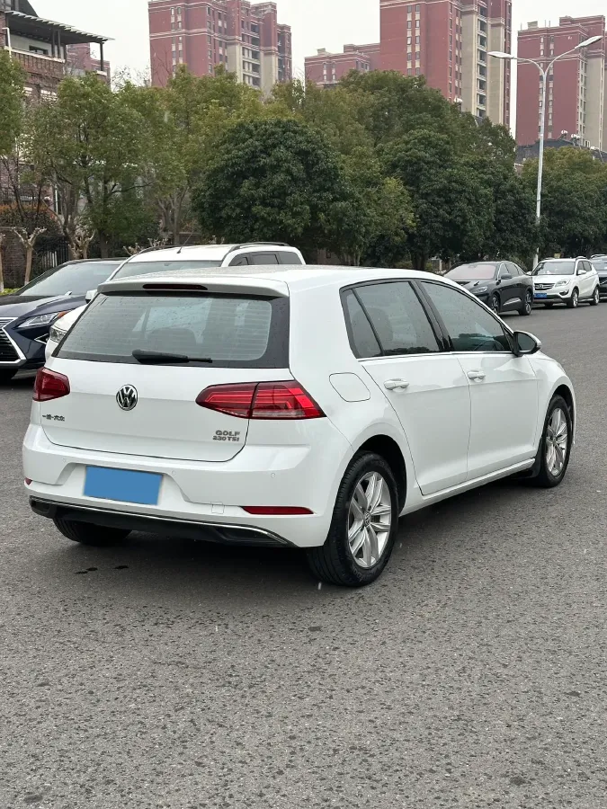 2018 Volkswagen Golf 1.4T 131HP L4 7DCT,autocango,china used car exporter,china ev exporter,chinese used car exporter,chinese used ev exporter