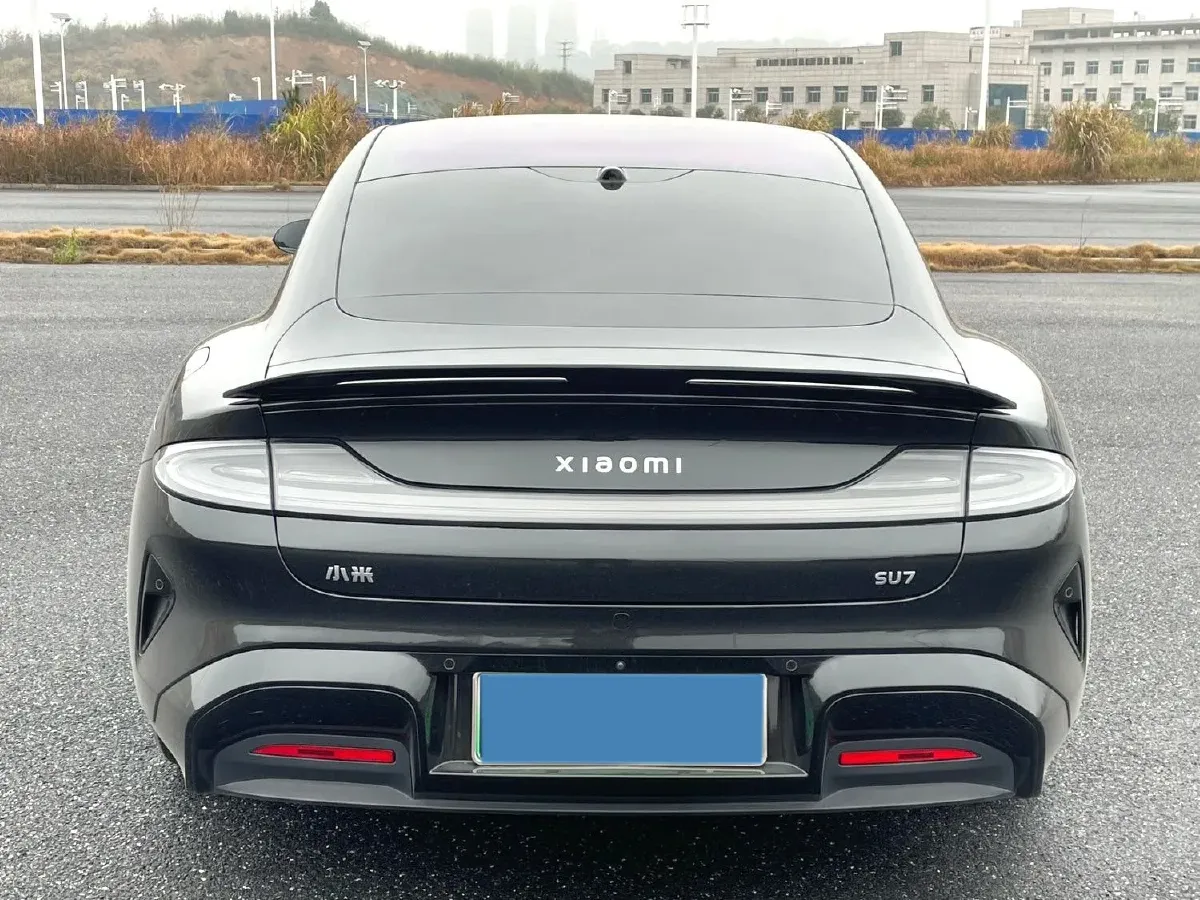 2024 MI SU7 BEV 73.6KWH,autocango,china used car exporter,china ev exporter,chinese used car exporter,chinese used ev exporter