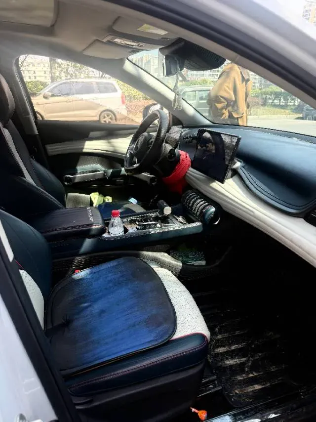 2022 Roewe RX5 MAX 1.5T 181HP L4 6AT,autocango,china used car exporter,china ev exporter,chinese used car exporter,chinese used ev exporter