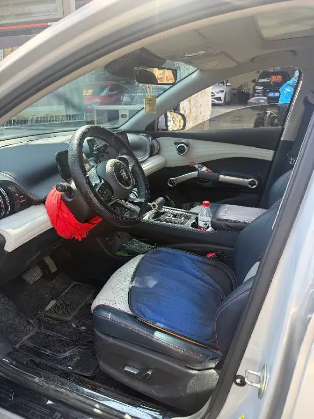 2022 Roewe RX5 MAX 1.5T 181HP L4 6AT,autocango,china used car exporter,china ev exporter,chinese used car exporter,chinese used ev exporter