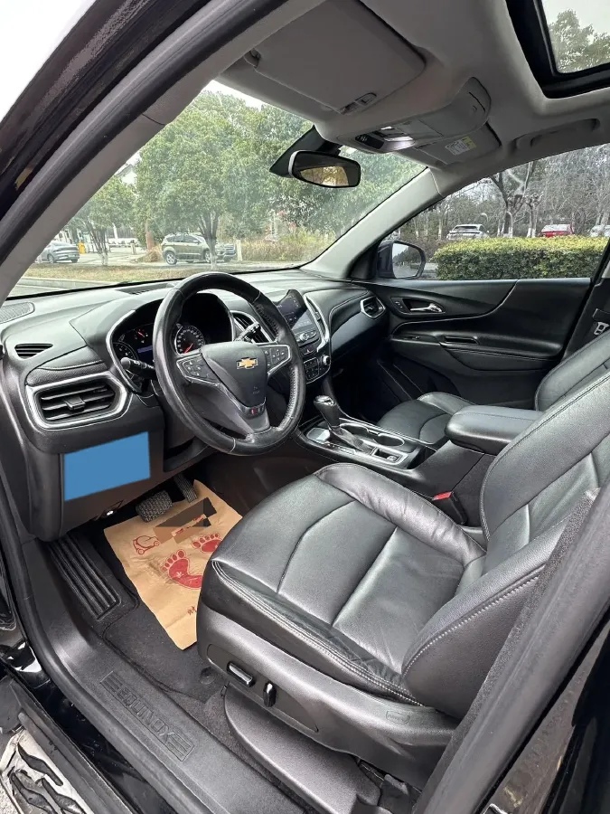 2019 Chevrolet Equinox 1.5T 180HP L4 6AT,autocango,china used car exporter,china ev exporter,chinese used car exporter,chinese used ev exporter