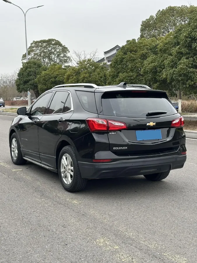 2019 Chevrolet Equinox 1.5T 180HP L4 6AT,autocango,china used car exporter,china ev exporter,chinese used car exporter,chinese used ev exporter