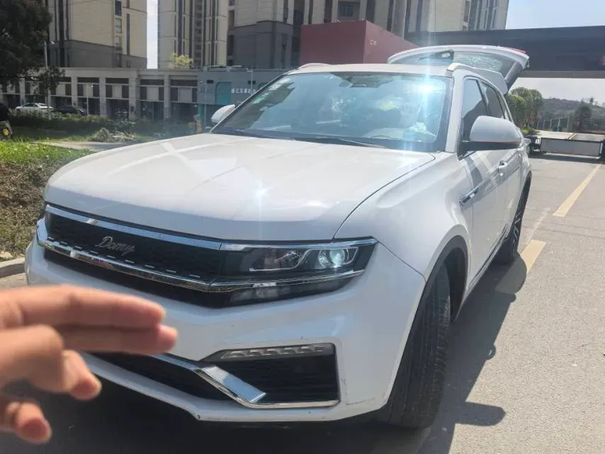 2018 Zotye Damy X7 2.0T 190HP L4 8AT,autocango,china used car exporter,china ev exporter,chinese used car exporter,chinese used ev exporter