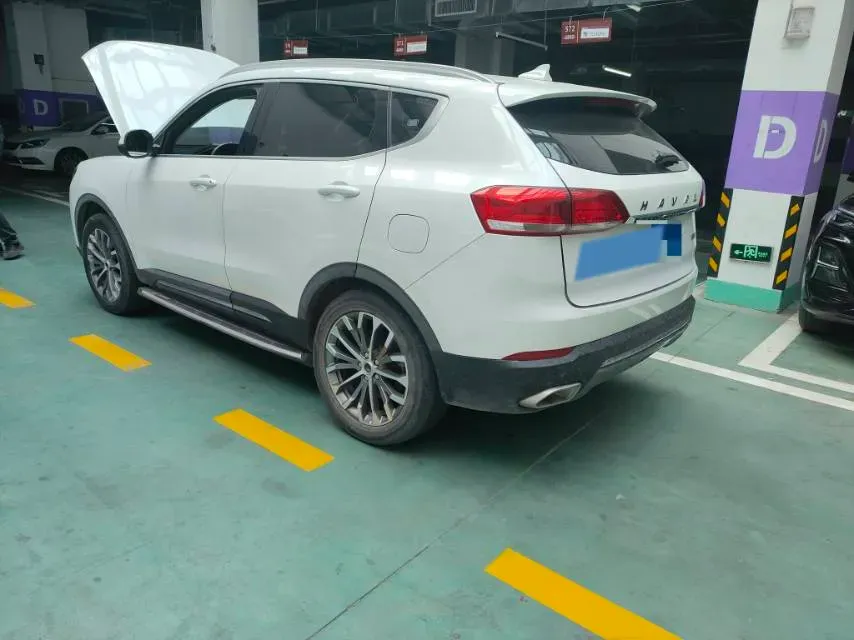 2019 Haval H6 1.5T 169HP L4 7DCT,autocango,china used car exporter,china ev exporter,chinese used car exporter,chinese used ev exporter